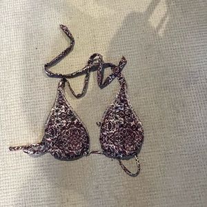 Reversible bikini top
